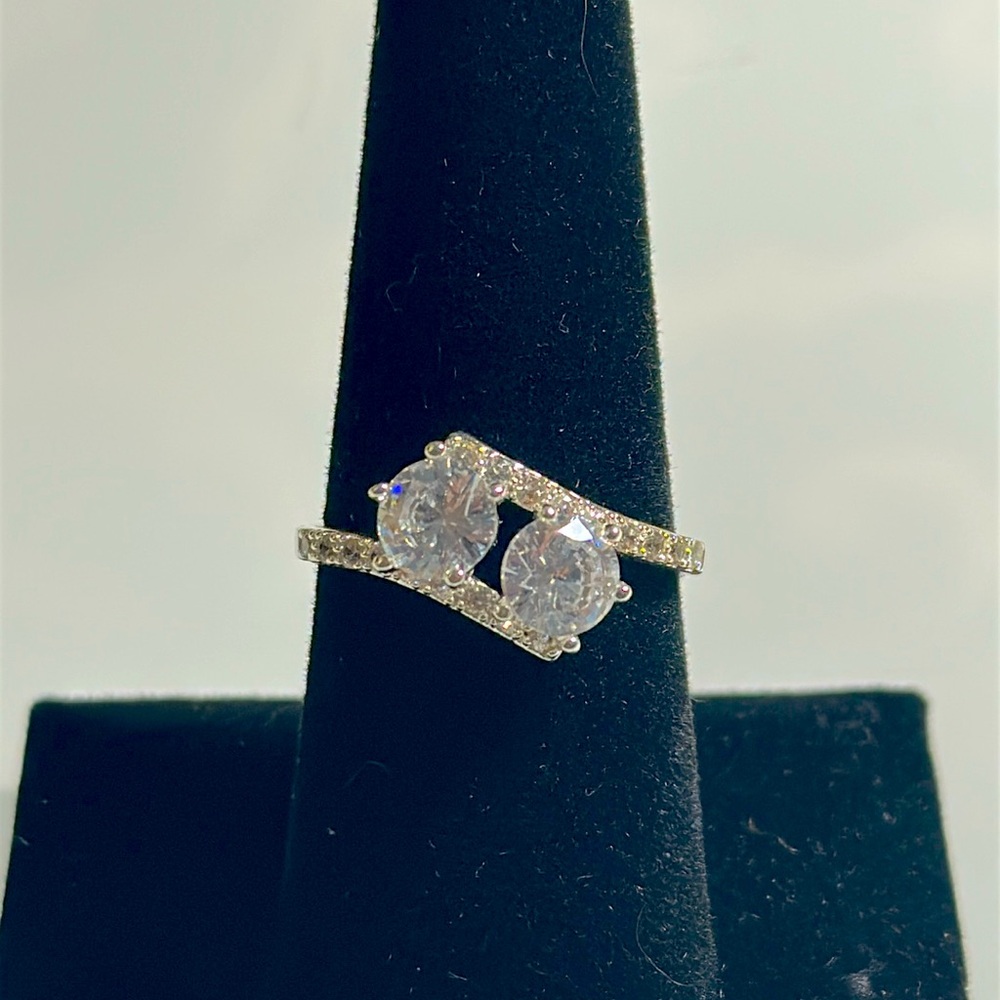 Elegant Silver Plated Ring with Cubic Zirconia